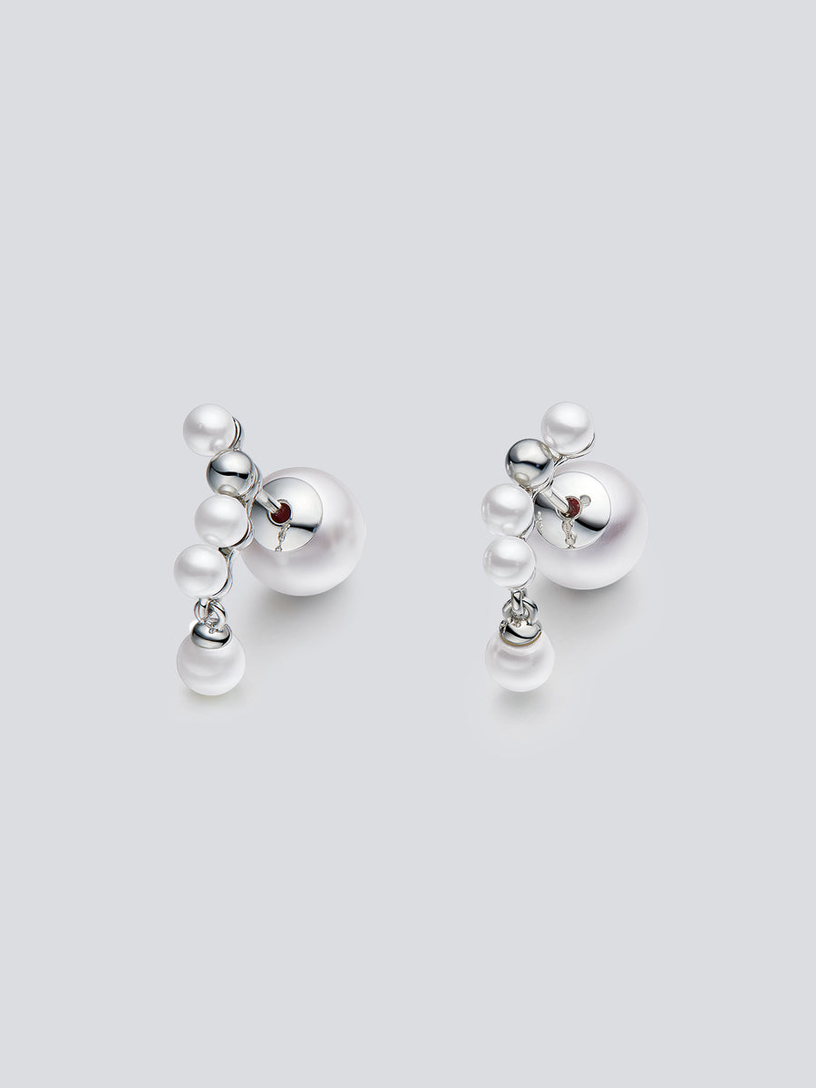 Arc Stud Earrings by fashion jewelry and accessory brand THEYKNOW